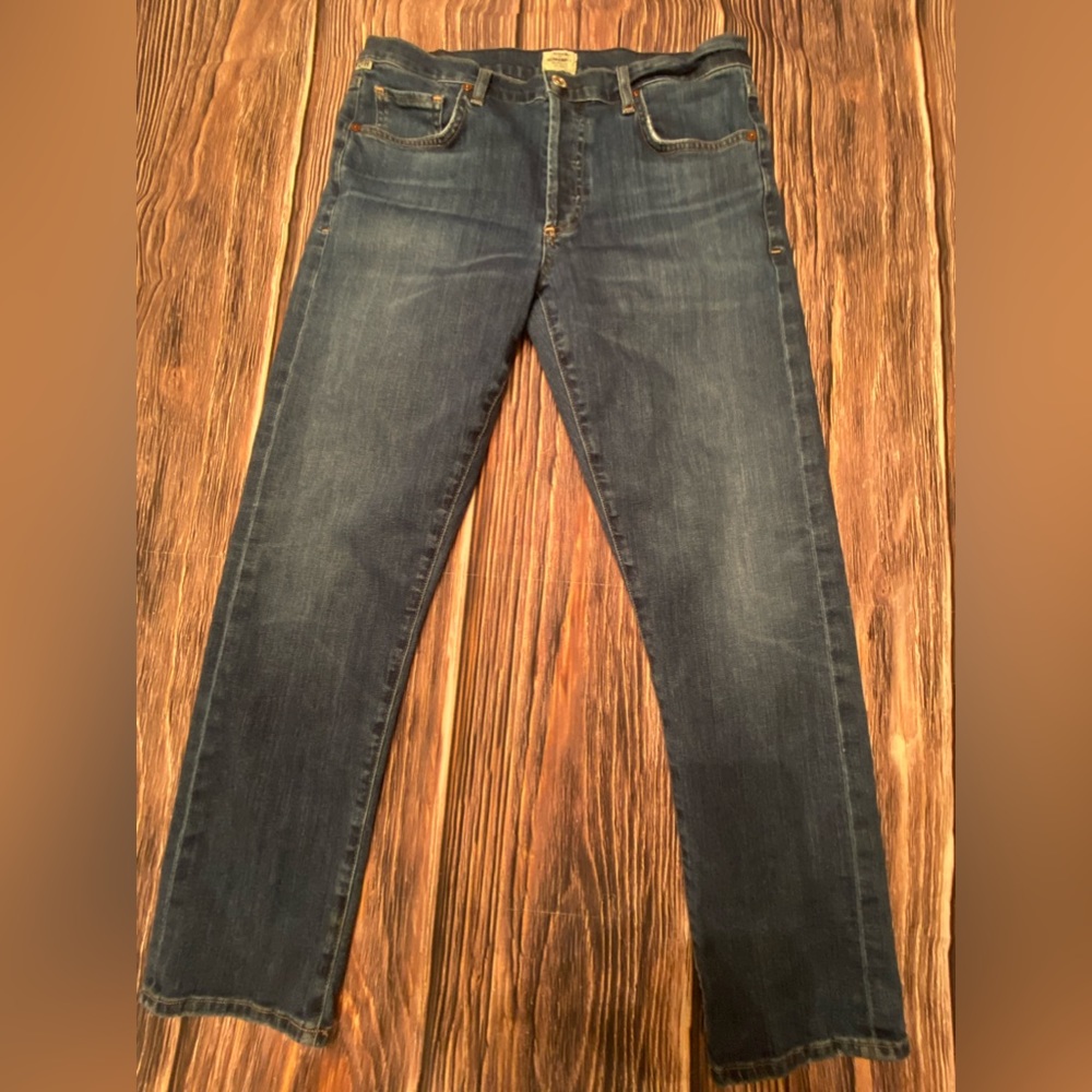Citizens of Humanity Emerson Slim Boyfriend Size 27. See pictures for flaws.
